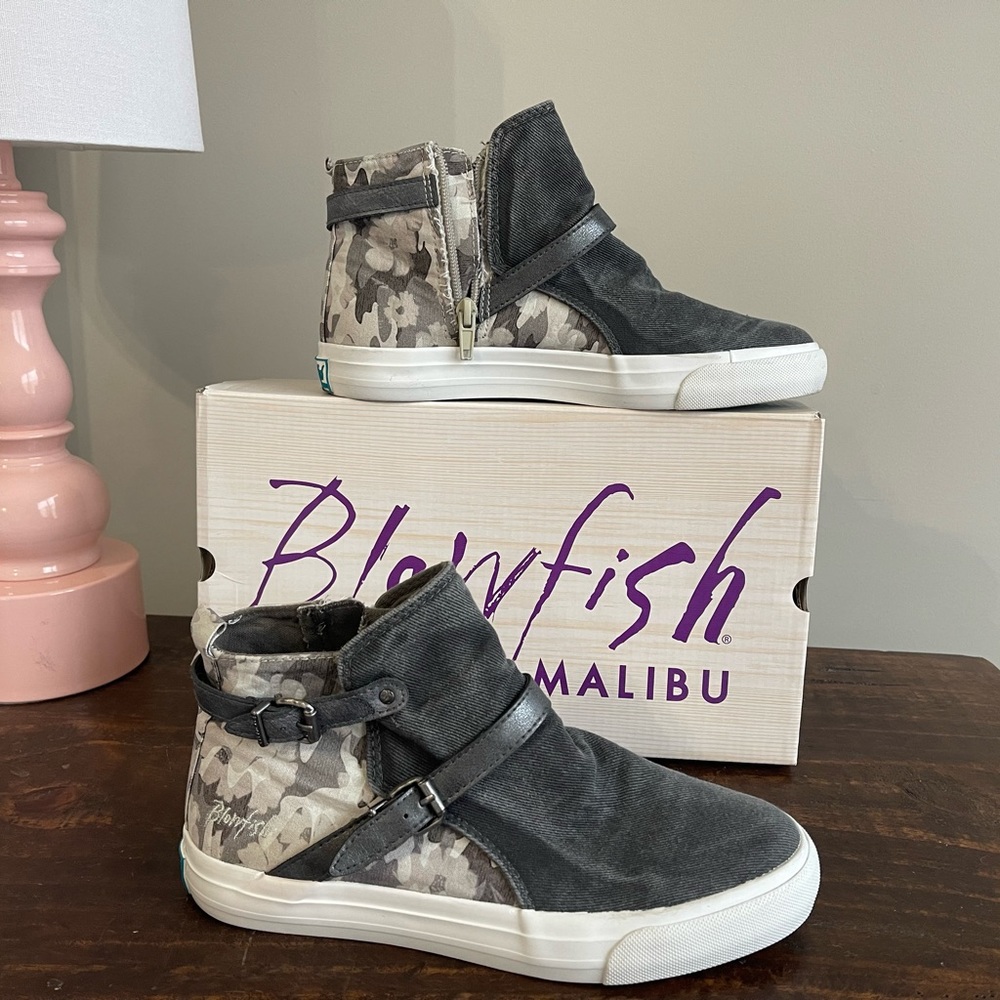 Women’s BLOWFISH TENNIS SHOES SNEAKERS Camo 7.5 Grey Hipster Mayleen